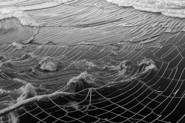 Предчувствие («Сонет написан год назад в Японии под Фузи-ямой где сердце мое предчуяло «гибель Японии»…»)