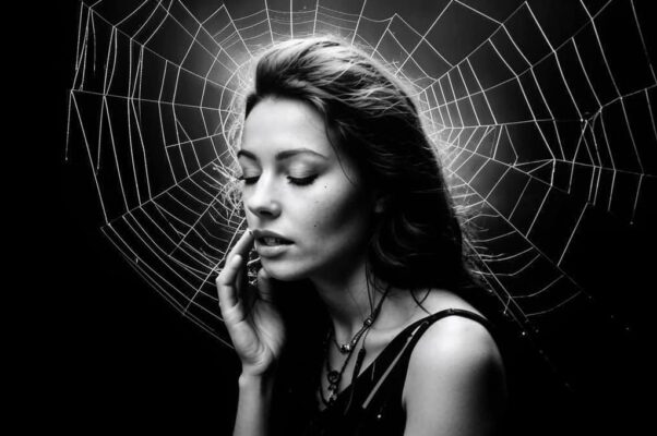 «Из монотонных лет, хоть я забыл их...»