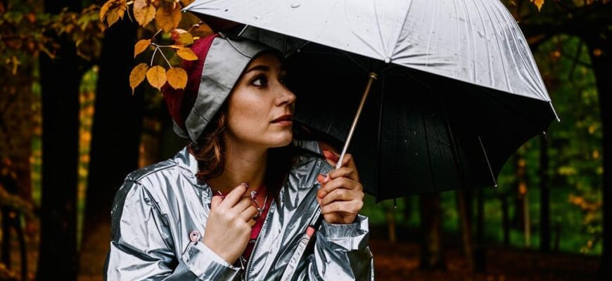 «Осенний день... и закипают слезы...»