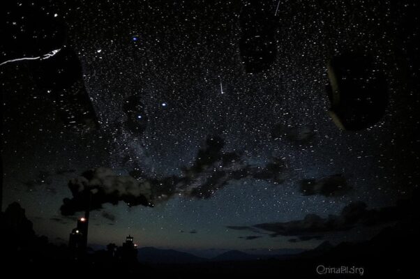 ««О, если где-нибудь, в струящемся эфире...»
