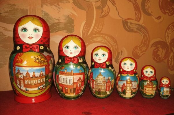 Пять матрешек