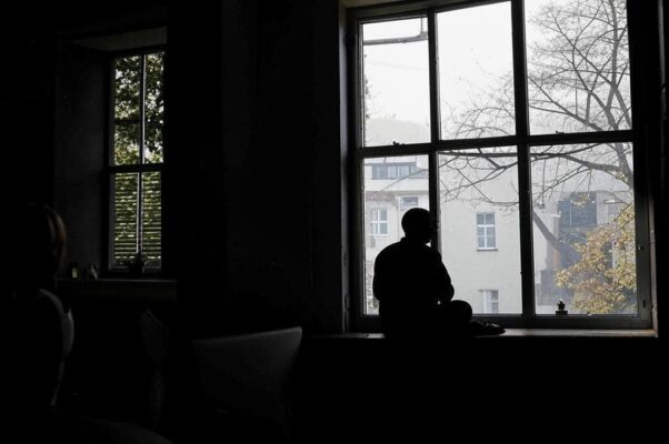 Вступление («Жизнь кончена, я это сознаю…»)