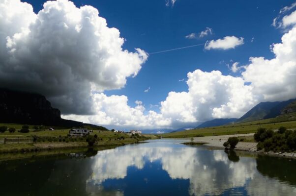 «Зеркало речное быстро...»