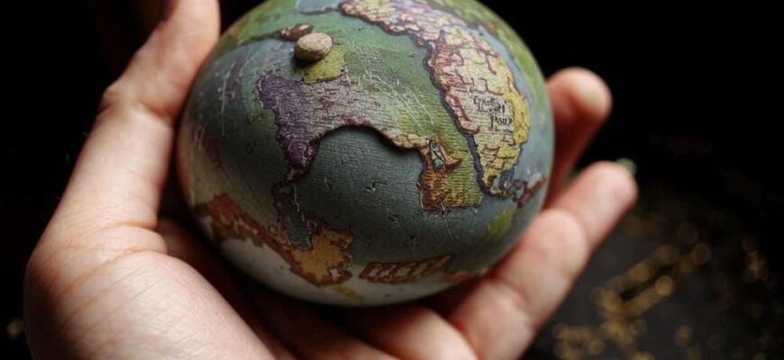 «Камень — это рука...»