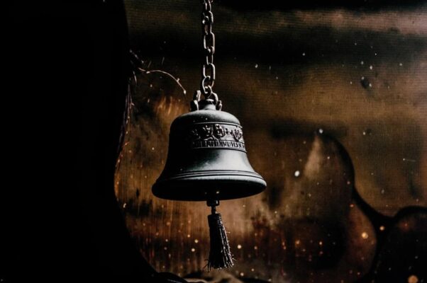 Колокольчик («Колокольчик почтовой…»)