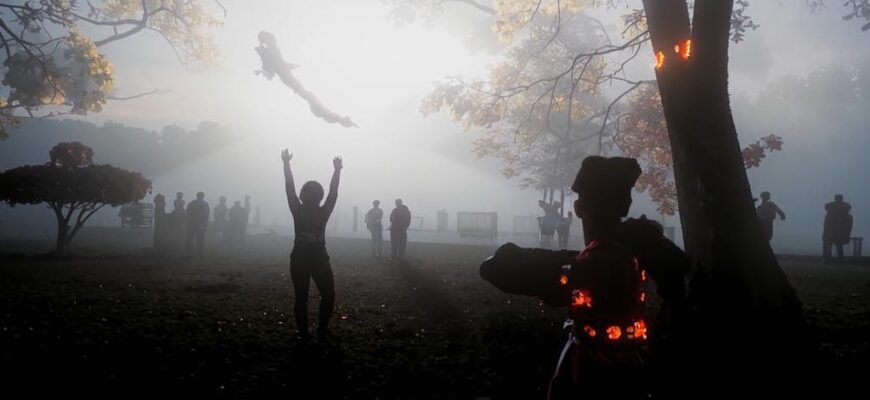 Свадьба («Мы ждем.  Ее всё нет, всё нет…»)