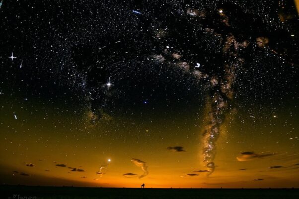 «Настал желанный час. Природа...»