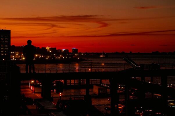 «Незаметным подкрался вечер...»