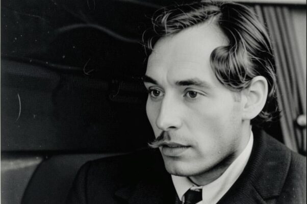 «Как Улисс, отверг я обольщенья...»