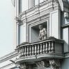 Необычайная история