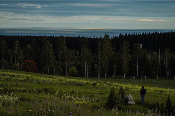 Амулет («Всё было тихо; солнце село…»)
