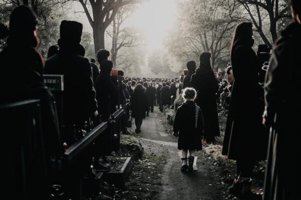 Русская песня («Как за реченькой слободушка стоит…»)