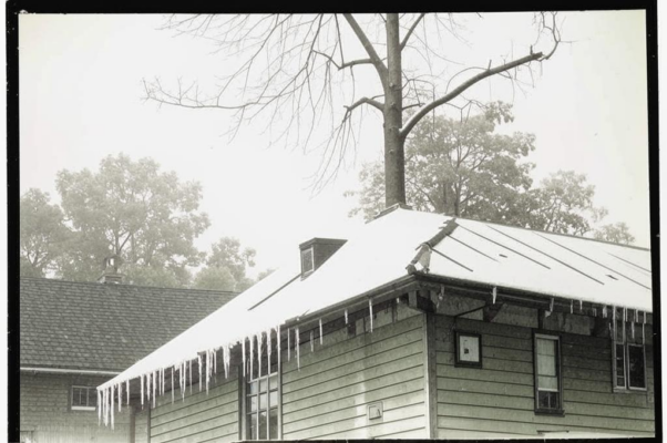 «Ах, метель такая, просто черт возьми!..»