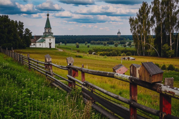 «Запели тесаные дроги...»