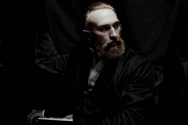 Поэт («Не поэт, кто слов пророк…»)