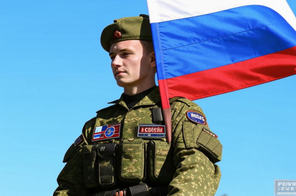 «Слава на небе солнцу высокому ...»