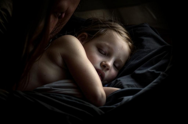 Песня матери над колыбелью сына