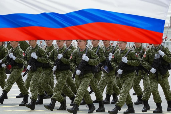 «Послушай, Шестов, а с холма...»