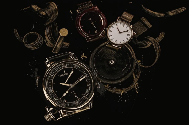 «Я умер. И часы мои...»