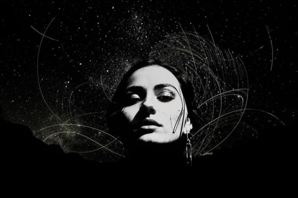 «Горами отраженный звук...»