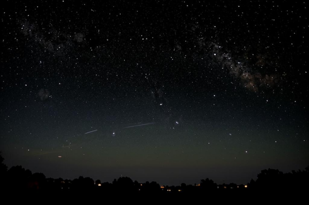 «Далекие звезды, бесстрастные звезды ...»