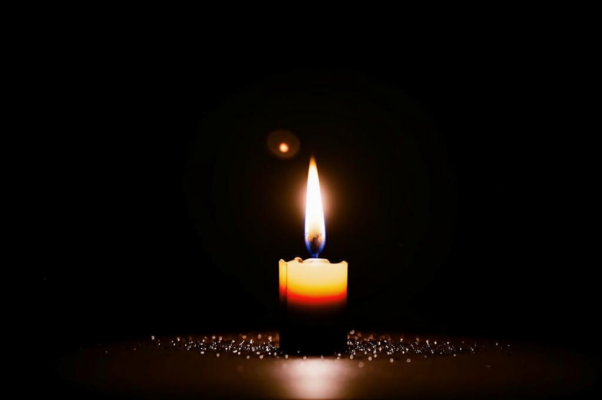 «Ты замечал, как гаснет пламя ...»