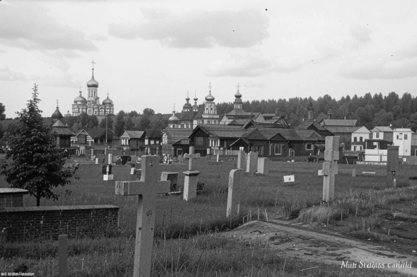 «Не веря воскресенья чуду...»