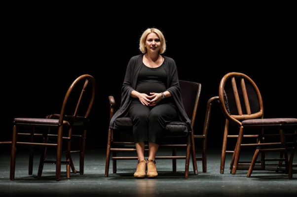 «Уста запеклись и разверзлись чресла...»