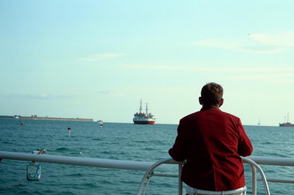 «Небо. Море...»