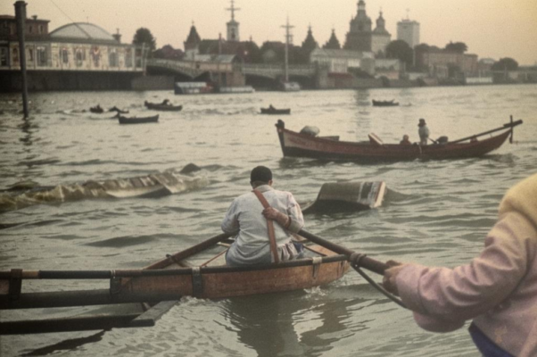 «Что это за лодки...»