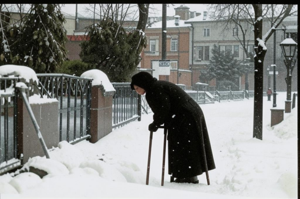 «Хроменькая, ноженьки не крепки ...»
