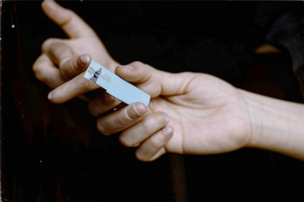 Песенка («Смотри, я ― воск в твоей руке…»)