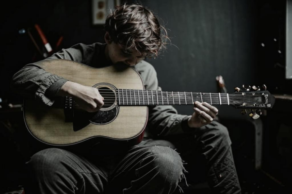 В альбом («Е. А. С…»)