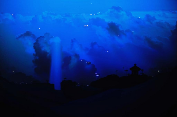 Там («Вот, когда мы умерли, запел…»)