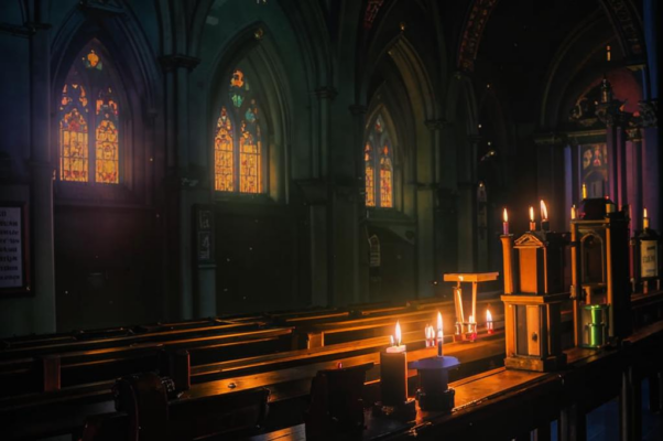 «В рай со свечкой не дойти...»