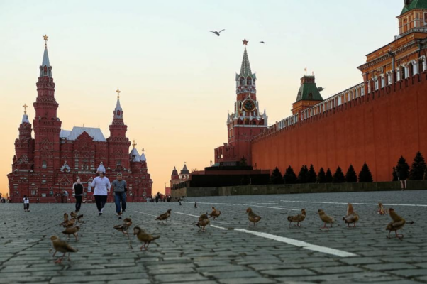 «На Красной площади, на плахе...»