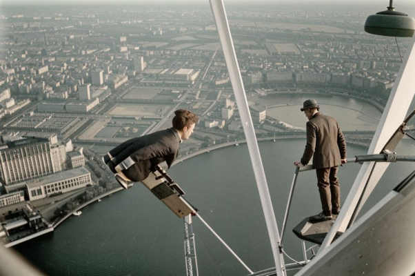 Дружба как результат вымогательства