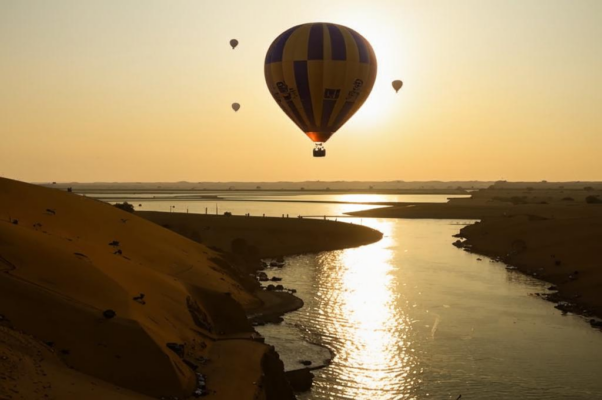 «Было тихо в Сахаре молчанья...»