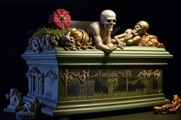 «В гробнице сей лежит преславнейший купец...»