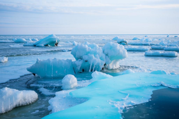 «Встречайте свежесть ледохода...»