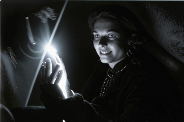 Любовь («Любовь» рифмует с «Кровью…»)