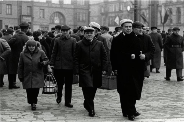 «Высокий, плотный гражданин...»