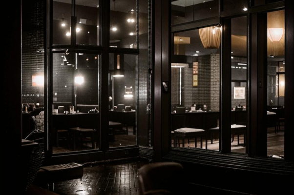 ««Достойно умереть, когда еще ты не достоин...»