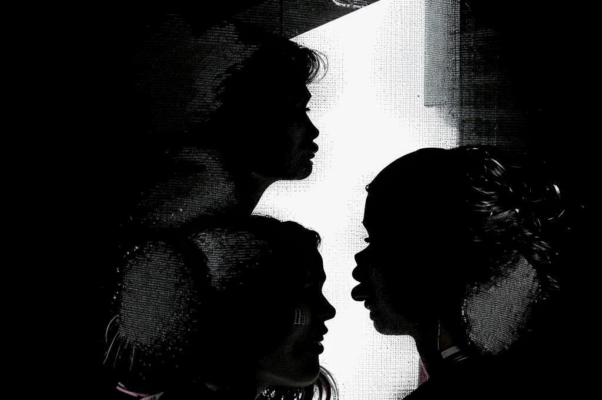 После двоеточия