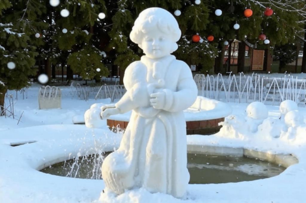 «Снег летит и сям и там...»