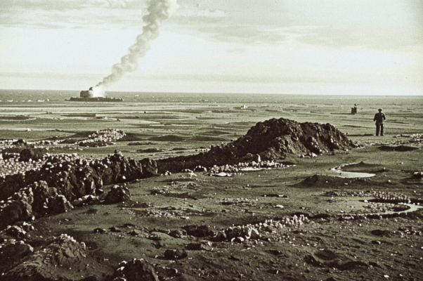 «Вы нашей земли не считаете раем...»