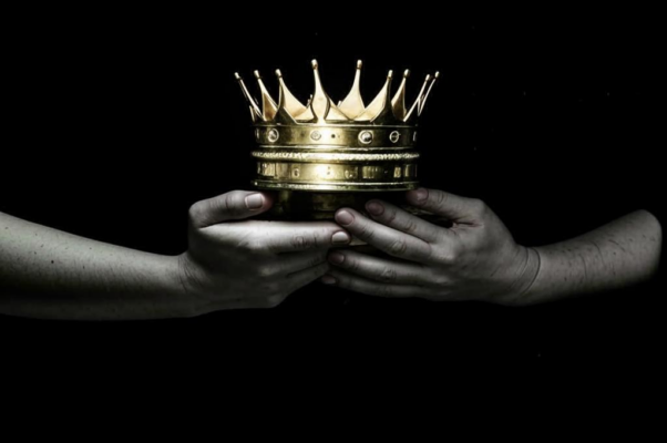 «На пространство и время ладони...»