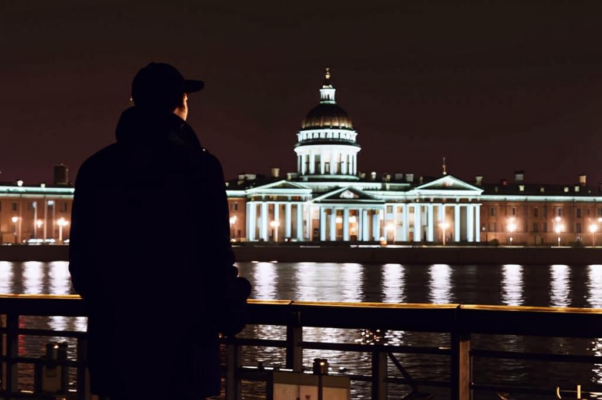 «Глядел я, стоя над Невой...»