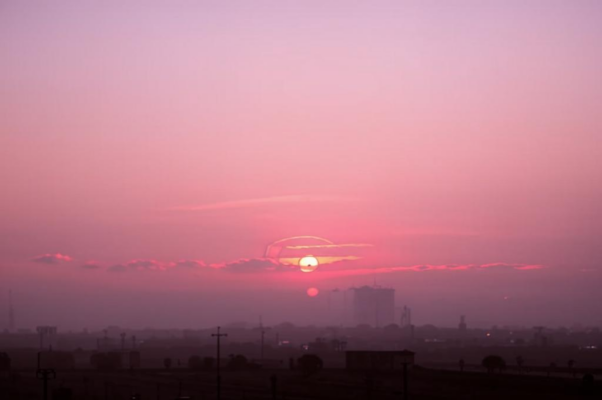 Зимой («День морозно-золотисты…»)