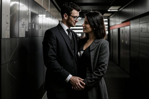 «Познакомились у Таганского метро...»